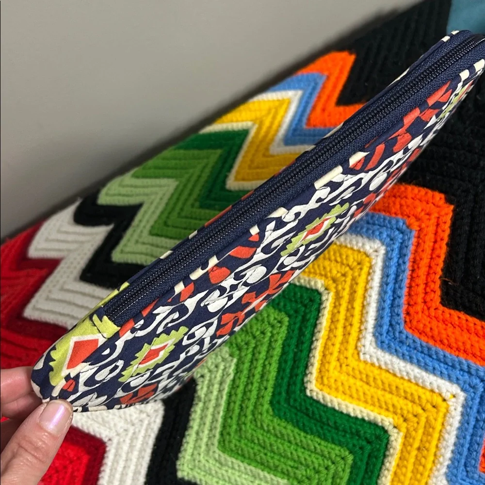 Vera Bradley Tablet Sift Case - Picture 8 of 8